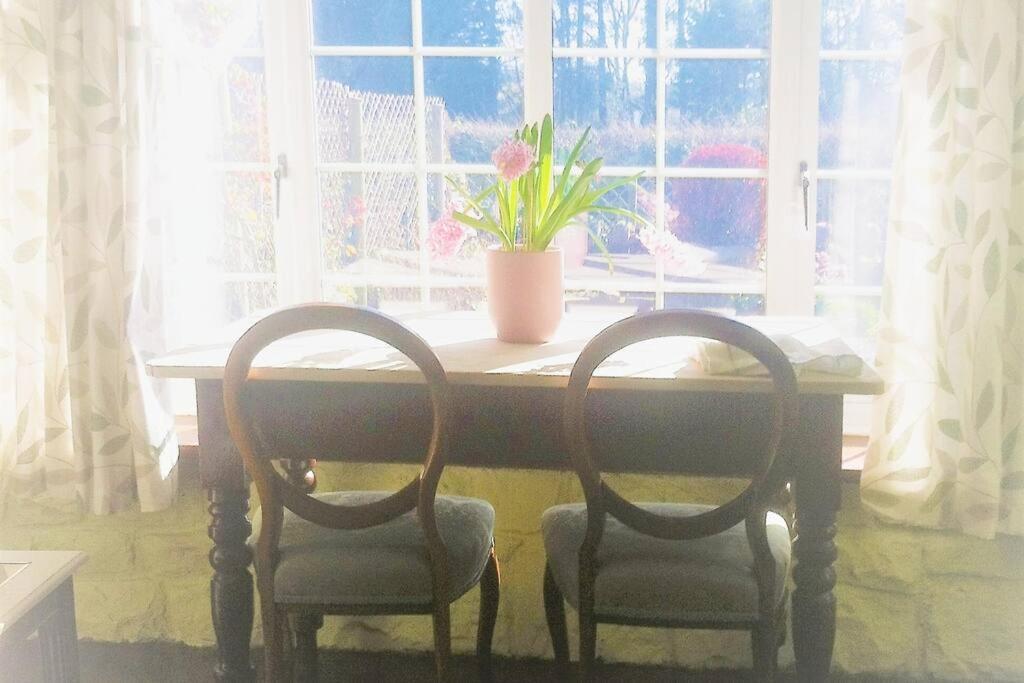 Charming Cottage Within Farmhouse Monmouth Esterno foto